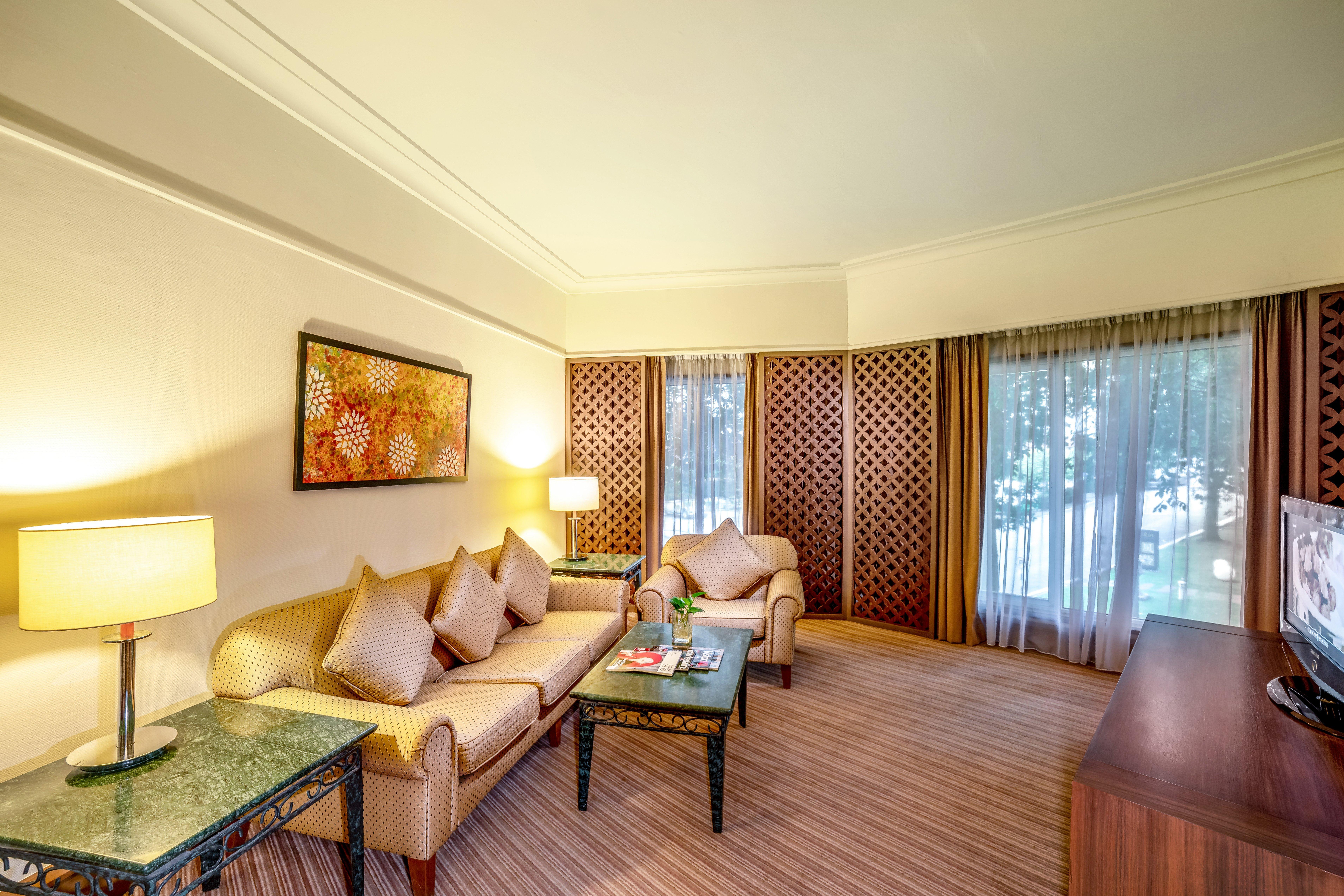 เกลนมารี โฮเทล แอนด์ กอล์ฟ รีสอร์ต Hotel ชาห์อาลัม ภายนอก รูปภาพ A suite at the hotel